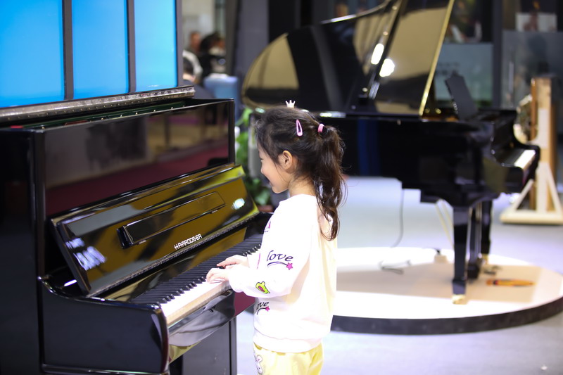 你还记得当初学钢琴时的梦想吗？